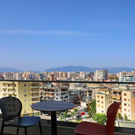 Hotel Vd Roleks Влёра Экстерьер фото