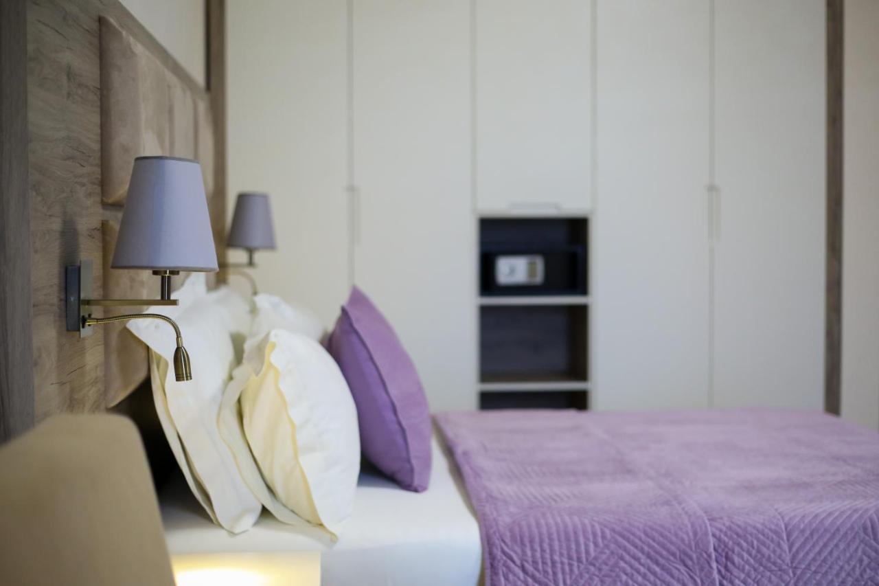 Hotel Vd Roleks Влёра Номер фото
